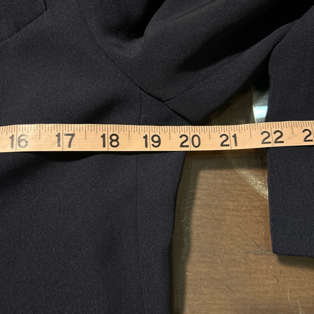 Harve Bernard Women Sz10 Black Pea Coat Side Pockets Button Midi Coat - Picture 6 of 9